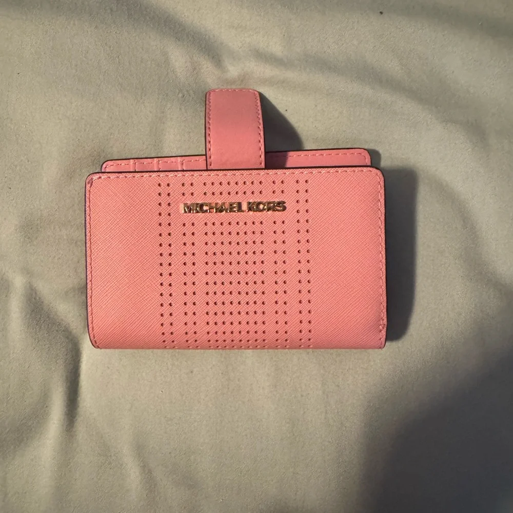 NWT Defect Michael Kors Pink Wallet